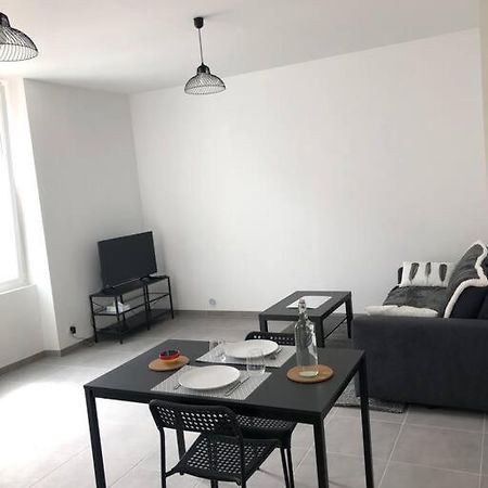 Grand Studio Centre Ville Бурж Экстерьер фото